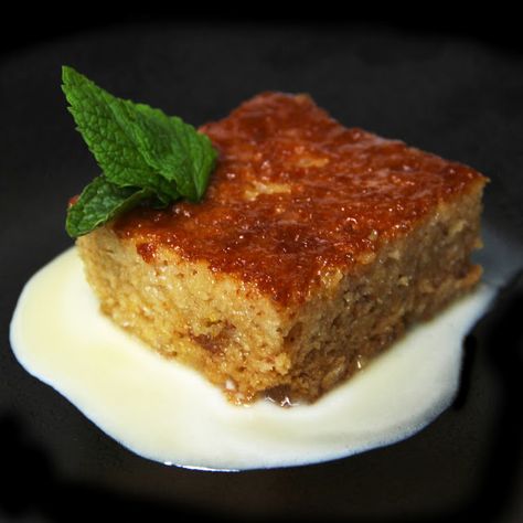 Young Idealistic Baker: South African Malva Pudding and an Epic Dinner Party African American Food, South African Desserts, Malva Pudding, African Dessert, Warm Desserts, South African Recipes, Holiday Desserts, Tasty Dishes, Just Desserts