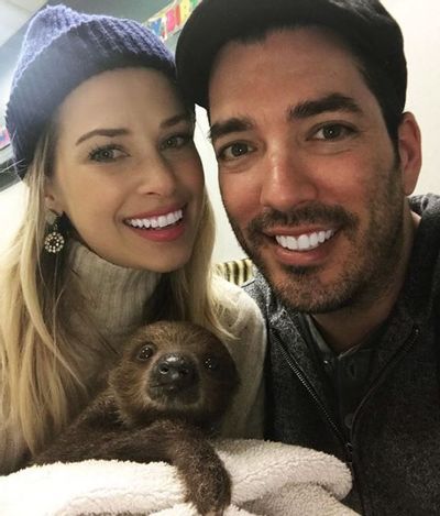 Power Couple Jacinta Kuznetsov, Prom Hair Up, Jonathan Silver Scott, Scott Brothers, Drew Scott, Jonathan Scott, Blonde Waves, Property Brothers, Separate Ways