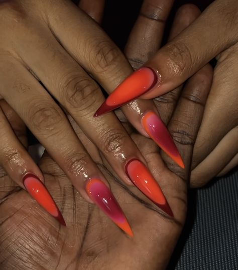 Red Nail Inspo Acrylic, Orange Stiletto Nails, Carribean Nails, Stiletto Nails Red, Red Orange Nails, Almond Acrylic Nails Designs, Red Ombre Nails, Bright Red Nails, Orange Nail Designs