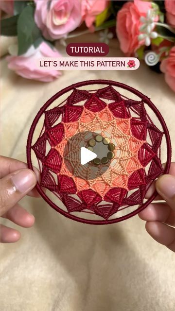 Thread Craft, Embroidery Ring, Thread Crafts, Embroidery Thread Crafts, Thread Art Diy, Embroidery Floss Crafts, Crochet Rug Patterns Free, Making Dream Catchers, Diy Dream Catcher Tutorial