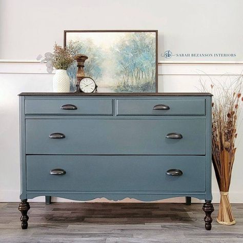 Antique Cedar Blanket Chest . . #interiortrendsurnitureDesign #FurnitureFinds #FurnitureUpcycle #HomeDecor #InteriorDesign #InteriorStyling #DesignInspiration #Interiors #ModernDesign #HomeDesign #InteriorDetails #HomeInspiration #LivingRoomGoals #BedroomBliss #KitchenIdeas #BathroomGoals #SpaceSaving #ContemporaryDesign #HomeInteriors #InteriorTrends Painted Dresser Color Ideas, Teal Painted Furniture, Blue Green Bedrooms, Gray Painted Furniture, Green Painted Furniture, Painted Dressers, Colorado Blue Spruce, Blue Painted Furniture, Spruce Trees