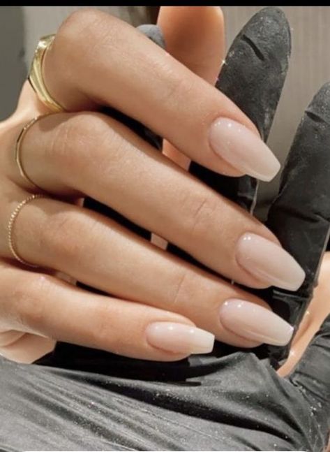 CHIC MINIMALIST NAILS | CHROME NAILS Ongles Beiges, Engagement Nails, Nude Nail Designs, Casual Nails, Classy Acrylic Nails, Ballerina Nails, Neutral Nails, Nature Tattoos, Minimalist Nails