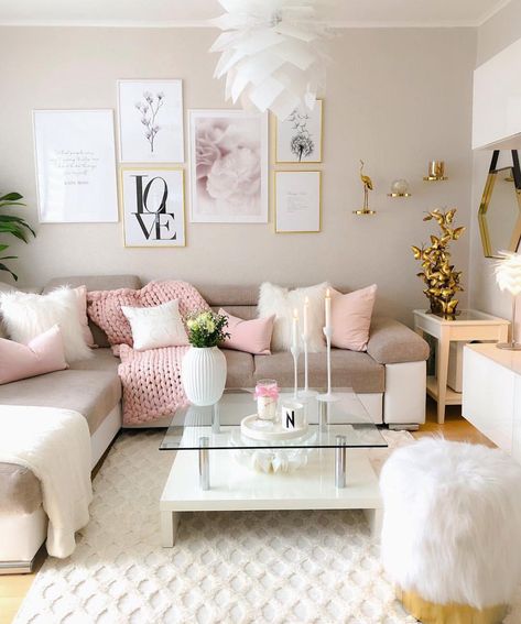 Glam Home Interior Design on Instagram: “Follow @glamhomedecorr for more home inspiration.  Credit: @nihals_sweet_home • • • • #zgallerie #decor #homedecor #interiorinspiration…” Pink Living Room Furniture, Pink Living Room Decor, Olive Bucket, Glam Living Room, Pink Living Room, Living Room Decor Cozy, Pretty Room, Decor Home Living Room, Living Room Decor Apartment