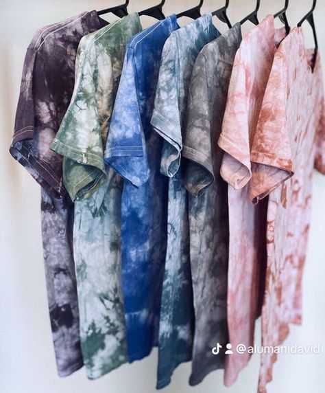 Life is too serous to wear boring clothes, Hurry hurry place your orders now!!!📦🛍️😊 ☎️+260976694556 We deliver!!🚚📦 #alumaniclothing #stayclassy #beunique #tiedyefashion Tie Dye Techniques Shirts, Neutral Tie Dye, Tie Dye Crewneck, Diy Tie Dye Shirts, Tie Dye Tshirt, Scripture Shirt, Tie Dye Crafts, Tie Dye Fashion, How To Tie Dye