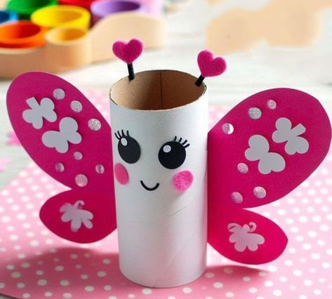 Toddler Crafts With Toilet Paper Rolls, Butterfly Making Ideas With Paper, Toilet Roll Butterfly, Toilet Paper Roll Gardening, Children’s Easy Crafts, Little Boy Activities, Preschool Craft Ideas Easy, Toilet Roll Craft Ideas, Ideas For Spring