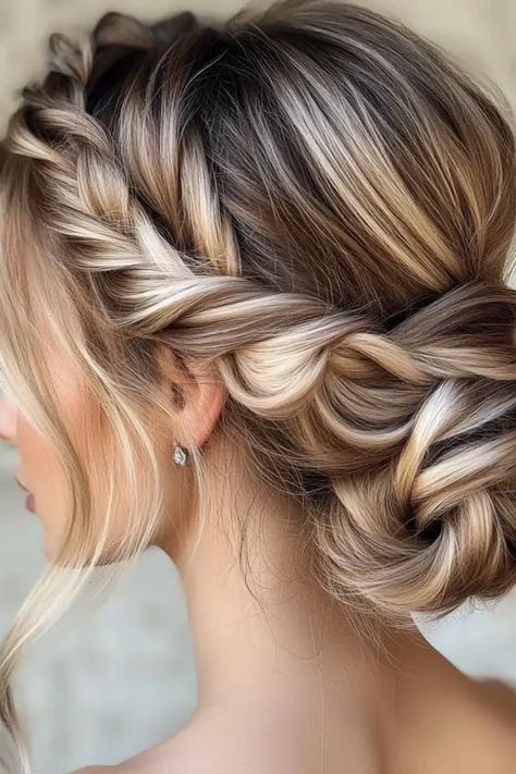 Braided updo hairstyle with blonde highlights. Updos For Bridesmaids With Braids, Bridesmaid Bun With Braid, Upstyle Bridesmaid Hair, Hair Up Bridesmaid Styles, Boho Style Hairstyles, Loose Bun Bridal Hair, Bridal Updo Ponytail, Gala Updo Long Hair, Formal Hairstyles Updo Elegant