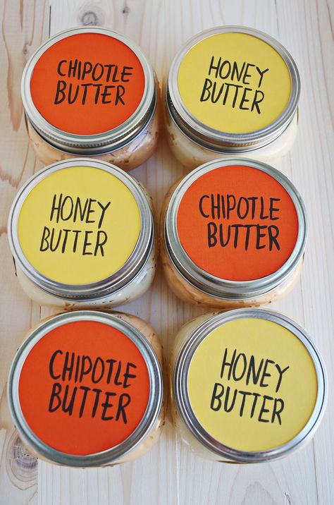 Make flavored butters for a dinner party and give them to your guests as party favors!... Or just keep them... Chipotle Butter, Flavored Butter Recipes, Dinner Party Gifts, Honey Butter Recipe, Elsie Larson, Honey Chipotle, Fancy Cupcakes, Homestead Ideas, The Whoot