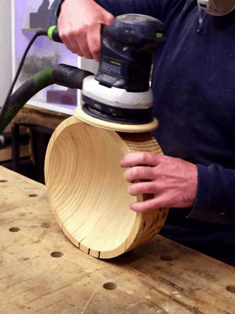 Super Simple Hack to Make a Wooden Bowl Without a Lathe Wooden Bowls Decor Ideas, Wooden Bowls Diy, Wooden Bowls Decor, Lathe Woodworking Projects, Wooden Dinnerware, Large Wood Bowl, Handmade Wooden Bowls, Wood Bowls Carving, Carved Wooden Bowl