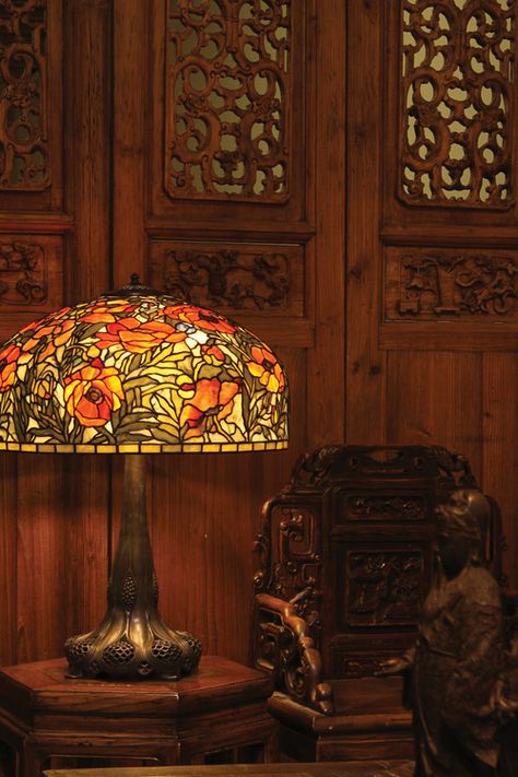 Tiffany Lamps Decor, Funky Lamps, Dragon Designs, Tiffany Floor Lamp, Tiffany Style Table Lamps, Tiffany Style Lamp, Radiant Red, Brass Table Lamp, Home Decor Hacks