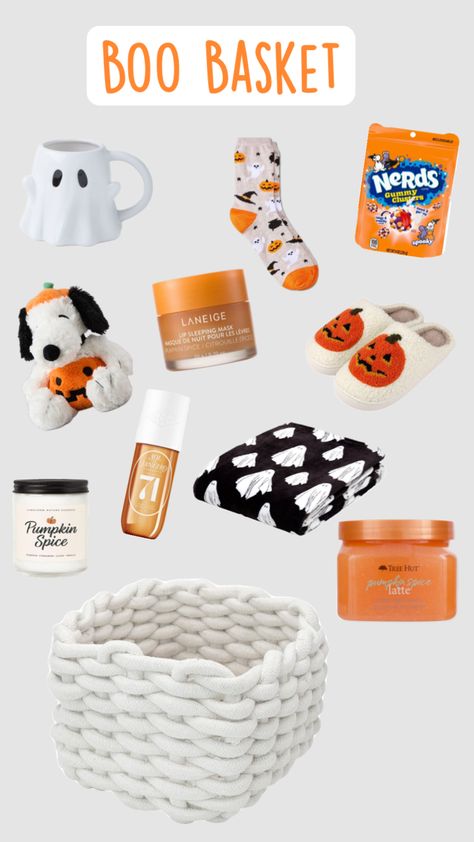 Boo Basket 🧡💛🤎🧡💛🤎#halloweenaesthetic Boo Basket Ideas For Best Friend, Fall Basket Ideas, Fall Gift Baskets, Girly Christmas Gifts, Halloween Gift Baskets, Best Gift Baskets, Treat Basket, Holiday Baskets, Birthday Basket