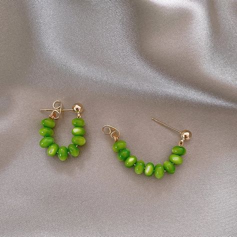 2022 New Arrival Simple Green Geometric Bohemian Dangle Earrings For Women Fashion Cat's Eye Stone Jewelry Girl Gifts - Dangle Earrings - AliExpress Diy Bead Earrings, Holiday Beaded Jewelry, Simple Bead Earrings, Simple Dangle Earrings, Homemade Earrings, Earrings Beads, Jewelry Girl, Glass Bead Earrings, Seed Beading