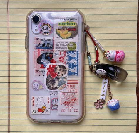 Clear Phone Case Design, Images Hello Kitty, Phone Things, Iphone Case Stickers, Kawaii Phone Case, Collage Phone Case, Case Ideas, Pretty Phone Cases, Iphone Layout