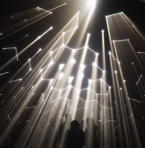 Pneuhaus' Atmosphere Installation Turns Sunlight Into Architectural Elements In Space Shadow Architecture, Light Art Installation, Architectural Lighting Design, Vintage Industrial Lighting, 3d Studio, Art Installation, Light And Space, Light Architecture, Design Living Room