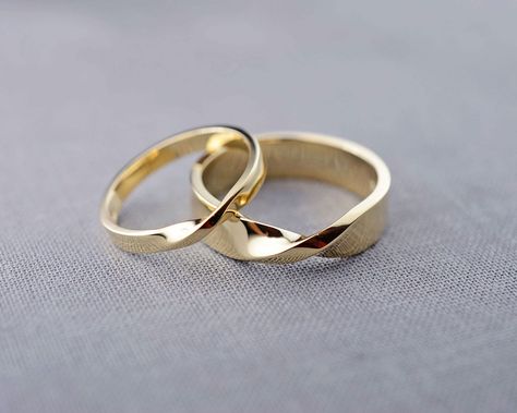 Wedding Rings Sets His And Hers, Mobius Ring, 14k Gold Wedding Ring, Wedding Rings Round, Couple Wedding Rings, Gold Wedding Jewelry, Wedding Band Sets, Wedding Rings Vintage, Fashion Ring