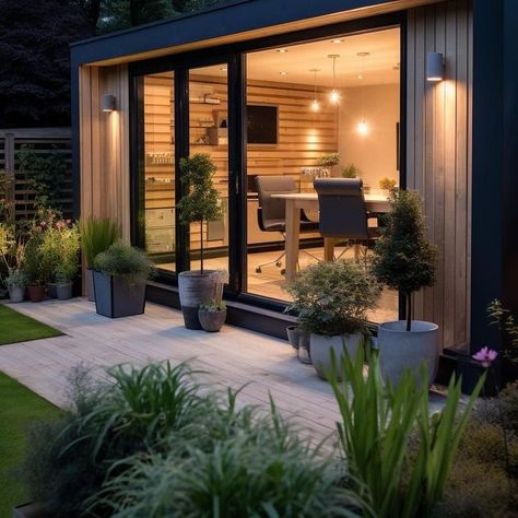 Home Office Garden Room, Garden Room Office, Garden Office Interior Ideas, Garden Office Ideas Interiors, Garden Studio Ideas, Garden Office Interior, Garden Room Design, Summerhouse Ideas, Garden Office Ideas