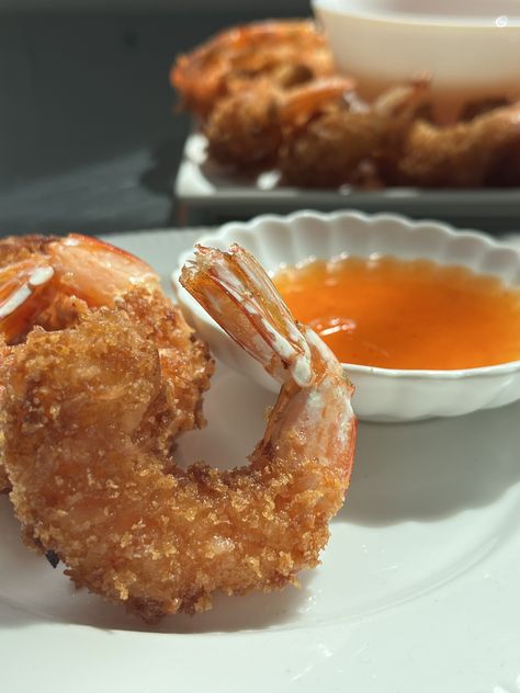 Coconut Shrimp with Spicy Apricot Dipping Sauce - CI | Test Recipes Apricot Dipping Sauce For Coconut Shrimp, Apricot Dipping Sauce, Coconut Shrimp Dipping Sauce, Coconut Shrimp Sauce, Shrimp Dipping Sauce, Shrimp Dip, Thai Sauce, Shrimp Sauce, Kitchen Logo