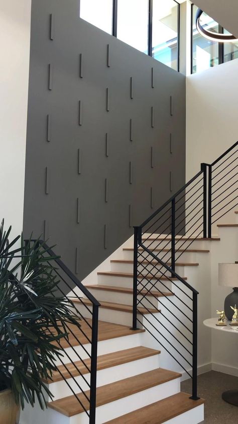 Staircase Wall Design, Staircase Wall Decor, Stair Wall, Accent Wall Designs, Staircase Wall, Hal Decor, Stair Case, Accent Walls In Living Room, Home Stairs Design