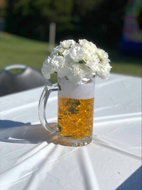 Beer Display Ideas Party, Dads 60th Birthday Ideas Party Themes, Cheers And Beers Dessert Table, Beer Theme Birthday Party, Beer Themed Party Ideas, 30th Birthday Brewery Party, Brewery Party Ideas, 40th Bbq Birthday Ideas For Men, Beer Stein Centerpiece