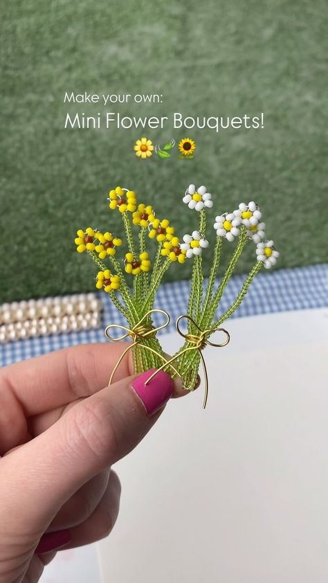 🌷Kristen’s creations🌷 (@kristen.hyland) • Instagram photos and videos Beaded Bouquet, Diy Beaded Rings, Seed Bead Crafts, Seed Bead Flowers, Round Nose, Flat Nose, Bracelet Craft Diy, Diy Jewelry Unique, Artistic Wire