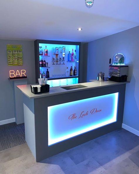 Bars Ideas For Home, Garage Mini Bar, Personal Bar Ideas, Bar In Shed Ideas, Best Man Cave Ideas, Garden Room Bar Ideas, Bar In Basement Ideas, Indoor Bars For Home, Lounge Bar Design