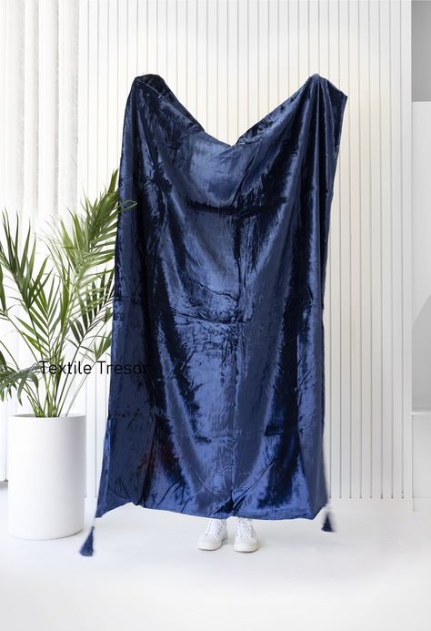 Luxury Crushed Royal Blue Velvet Throw Blanket With Tassels Soft Velvet Boho Sofa Throw For Living Room UO Christmas Gift, Home Living Décor Couch Blankets, Blanket With Tassels, Velvet Throw Blanket, Blanket Couch, Boho Sofa, Blankets Baby, Couch Blanket, Wool Throw Blanket, Boho Throws