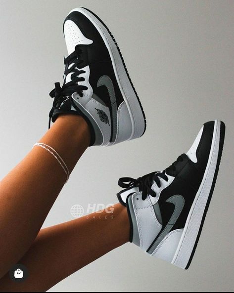 Air Jordan 1, Jordan 1, Air Jordan, Jordan, Black And White, Nike, Sneakers, White, Black