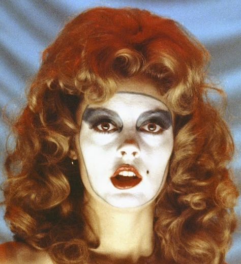 Rocky Horror Picture Show Costume, Show Makeup, Rocky Horror Show, Horror Pictures, The Rocky Horror Picture Show, Horror Makeup, Susan Sarandon, Horror Picture Show, Rocky Horror Picture Show