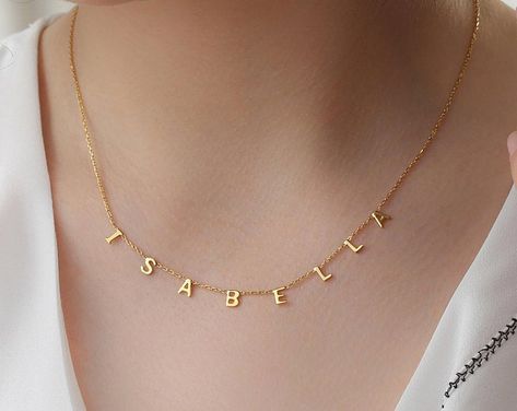 Necklace Name Design, Mother Necklace Personalized, Sideways Initial Necklace, Minimalist Necklace Gold, Name Necklace Silver, Dainty Initial Necklace, Necklace Outfit, Gold Letter Necklace, Christian Necklace