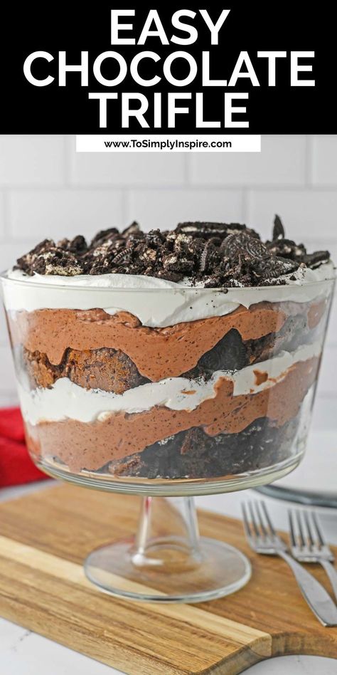 This easy chocolate trifle recipe is quick to make and beautiful to look at! Layers of brownies, instant chocolate pudding, Cool Whip, and Oreos make this the perfect dessert we all need for special occasions and holidays! Easy Chocolate Trifle, Chocolate Brownie Trifle, Chocolate Trifle Recipe, Chocolate Trifle Desserts, Brownie Trifle Recipe, Chocolate Layer Dessert, Trifle Recipes Easy, Trifle Bowl Recipes, Easy Trifle