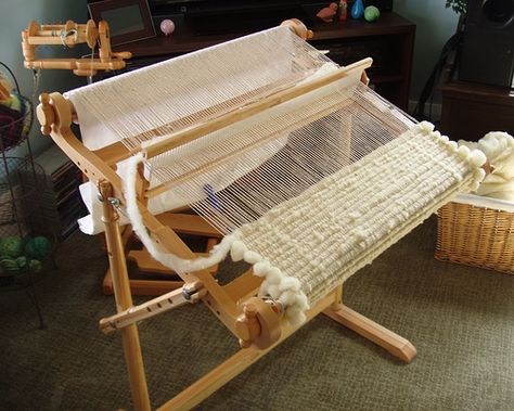 Weaving with roving. Kromski Harp set up with cotton warp and Rambouillet roving weft. | Flickr - Photo Sharing! Harp, Rigid Heddle Loom, Rigid Heddle Weaving, Heddle Loom, Tablet Weaving, Weekend Projects, Pink Lily, Hostess Gifts, Household Items