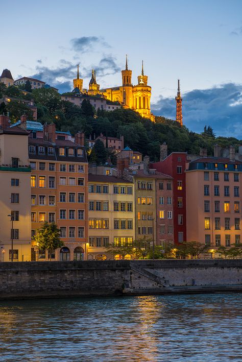 Lyon France Aesthetic, France Lyon, Quiet Evening, Voyage Europe, Lyon France, French Countryside, Future Travel, European Travel, France Travel