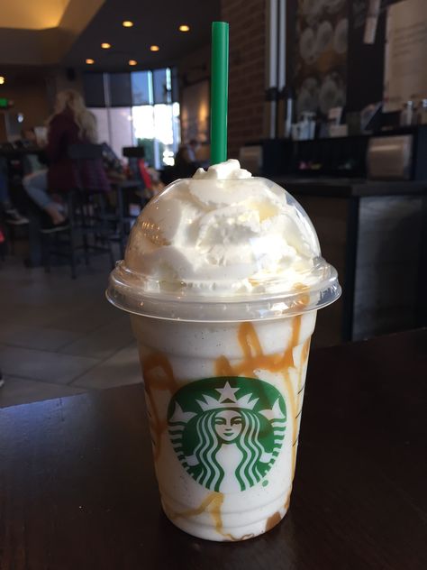 Vanilla Bean Frappuccino with Extra* Carmel Drizzle ☕️ Vanilla Starbucks Drinks, Vanilla Bean Frappachino, Starbucks Vanilla Bean, Vanilla Bean Frappuccino, Starbucks Vanilla Bean Frappuccino, Carmel Drizzle, Vanilla Bean Frappe, Starbucks Frappuccino Recipe, Vanilla Drinks