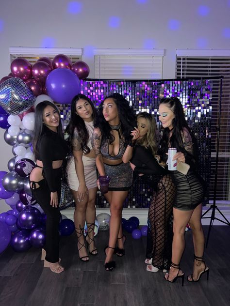 Euphoria Aesthetic Party Theme Outfit, Euphoria Birthday Photoshoot Ideas, 18th Birthday Euphoria Theme, Birthday Dresscode Ideas, Euphoria Themed Outfits, Euphoria Themed Photoshoot, Euphoria Party Outfits, Euphoria Themed Party Outfits, Euphoria Outfit Board