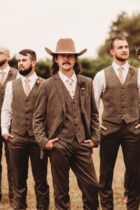 Men’s Suit Colors Wedding, Non Tux Groom Attire, Fall Country Wedding Groom Attire, Western Wedding Groom Suit, Earth Tones Groomsmen Attire, Groom Vest And Tie Boho, Bohemian Groom Suit, Mens Fedora Hat Outfit Suit, Wedding Vest For Men Rustic