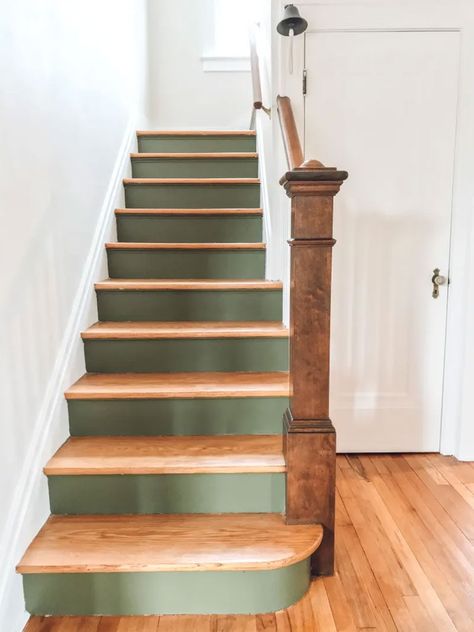 21 Staircase Makeover DIY Ideas (For All Skill Levels) - The Honeycomb Home Staircase Makeover Diy, Painted Stair Risers, Painted Staircases, Staircase Makeover, Hallway Designs, Painted Stairs, Room Challenge, House Stairs, Homecoming Proposal