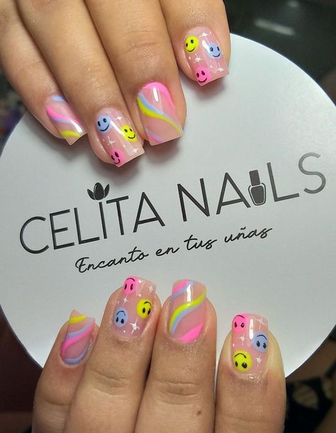 Summer Nails 2023, Kids Nail Designs, Nail Art For Kids, May Nails, Hippie Nails, Simple Gel Nails, Soft Nails, Nails For Kids