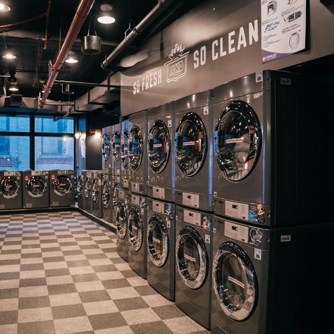 Talk about a New York luxury…on-site laundry, never heard of her! Luxury Laundry Mat, Laundry Mat Business Ideas, Laundromat Design, Laundromat Business, Luxury Laundry, New York Luxury, Laundry Business, Coin Laundry, Commercial Laundry