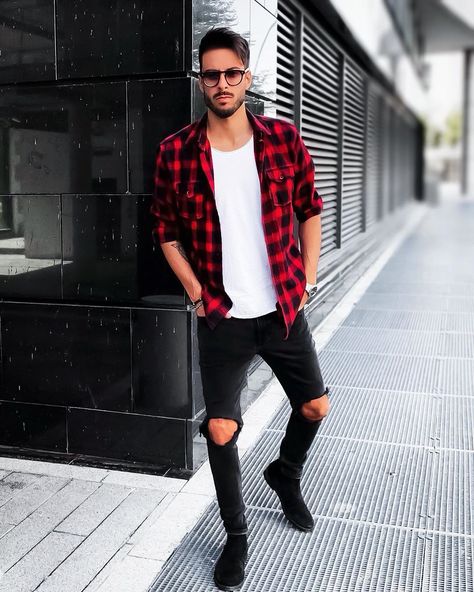 ALEX GARMAN on Instagram: “Have a best weekend guys! 🔥” Flannel Outfits Men, Black Suede Chelsea Boots, Streetwear Inspiration, Mens Summer Outfits, Flannel Outfits, Mens Casual Outfits Summer, Trendy Mens Fashion, Stylish Men Casual, Mens Casual Dress Outfits