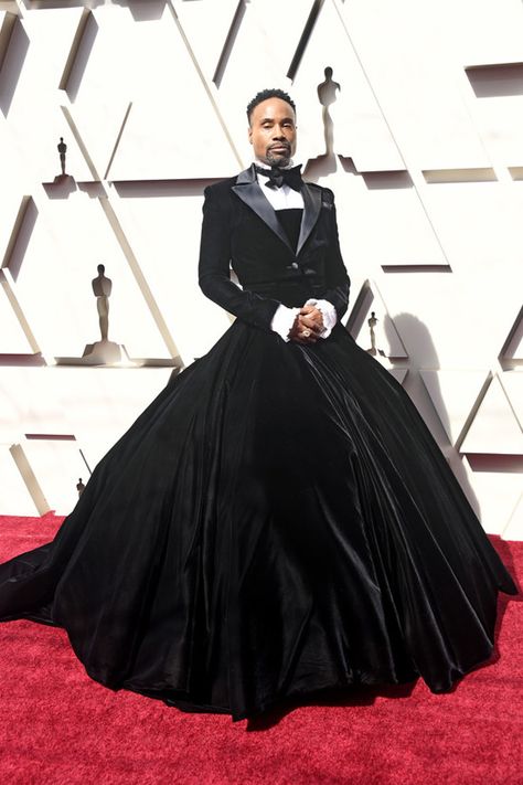 Oscar Red Carpet Gowns, Billy Porter, Gold Statue, Mean Women, Bridget Jones, Red Carpet Gowns, Tuxedo Dress, Christian Siriano, Pharrell Williams