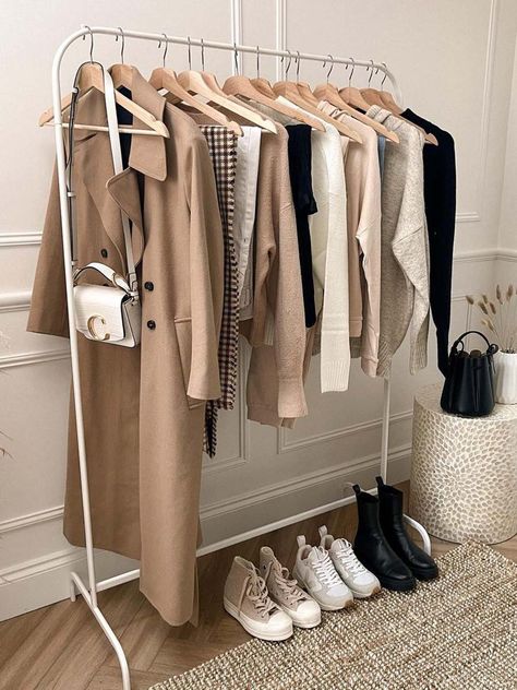 The Ultimate Guide to Spring Cleaning Your Closet | The Everygirl Minimal Closet, Minimalist Closet, Dream Vision Board, Amal Clooney, Style Makeover, Wardrobe Capsule, Cleaning Closet, Summer Capsule Wardrobe, Minimalist Wardrobe