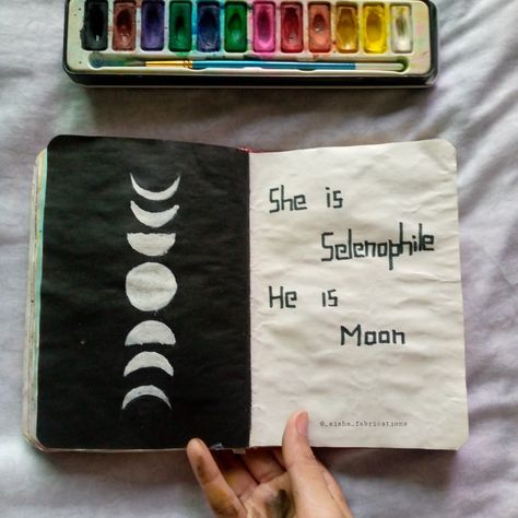 #journal#selenophile#artjournal Selenophile Drawing, Selenophile Journal, Poem Journal, Drawing Feelings, Mini Art Journal, Doodle Quotes, Journal Inspiration Writing, Hand Doodles, Bullet Journal Mood Tracker Ideas