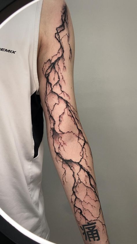 Power Line Back Tattoo, Lighting Strikes Tattoo, Lichtenberg Tattoo, Leg Tattoo Ideas Women, Tattoo Ideas Male Leg, Leg Tattoo Drawings, Leg Tattoos Female, Women Leg Tattoo Ideas, Sleeve Tattoos For Guys Forearm