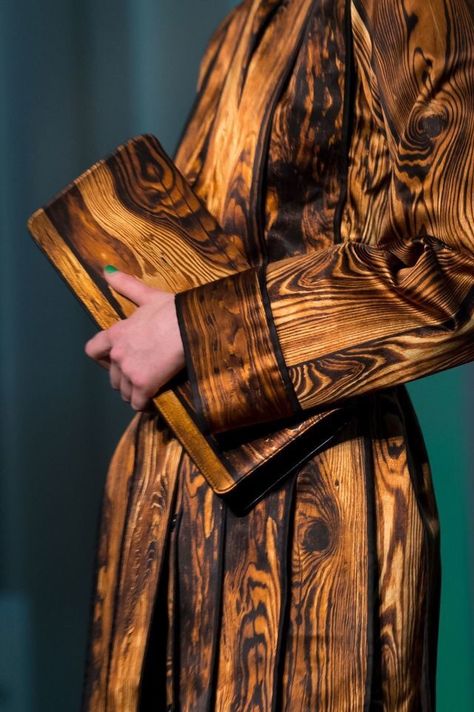 Gaultier Couture, Jean Paul Gaultier Haute Couture, 2016 Couture, Couture Details, Paul Gaultier, Brown Dress, Fall 2016, Mode Inspiration, Couture Collection