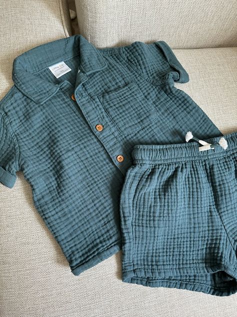 Spring Baby Outfits Boy, Boy Spring Outfits, Toddler Boy Outfits Summer, Boy Toddler Fashion, Baby Fashion Boy, Baby Boy Summer Outfits, Baby Boy Spring Outfits, Baby Boy Fashion Summer