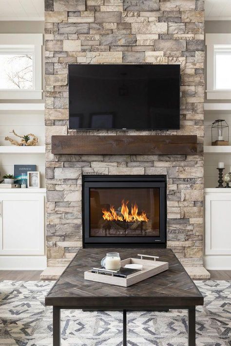 40 Best Fireplace Ideas - Indoor Fireplace Designs, Decor, and Photos #livingroomdécor Fireplace And Tv, Stone Fireplace Designs, Stacked Stone Fireplaces, Diy Fireplace Makeover, Fireplace Designs, Fireplace Built Ins, Farmhouse Fireplace, Fireplace Remodel, Fireplace Ideas