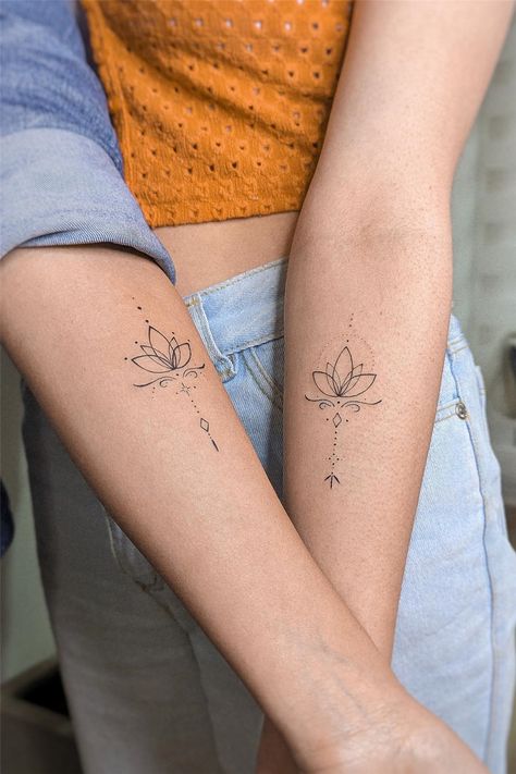 35 Small Tattoos With Meanings for Women - Flymeso Blog Minimalist Back Of Arm Tattoo, Boho Tattoos For Women, Lotus Tattoo Ideas For Women, Lotusblume Tattoo, Tato Minimal, Boho Tattoos, Meaningful Tattoos For Women, Small Pretty Tattoos, Petite Tattoos