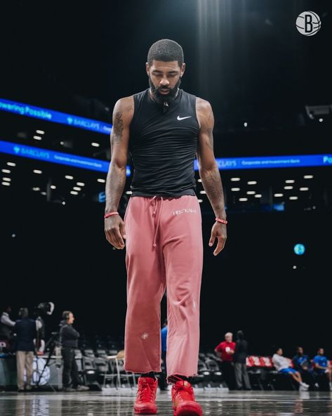 Kyrie Irving Fits, Hooper Fits, Basketball Editorial, League Fits, Outfit Basketball, Kyrie Irving Shoes, Old Nikes, Jordan Woods, Marvel Young Avengers