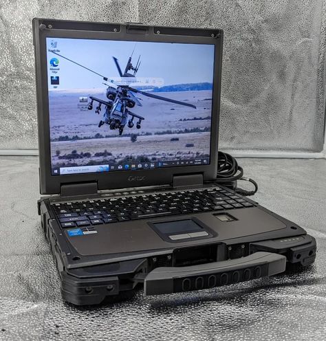 Getac B300 G5 Rugged - Intel Core i5-4300M 512GB SSD 16GB RAM TOUCHSCREEN UNICONA Hacker Laptop, Darkest Academia, Tech Room, Computer Love, Happy Durga Puja, Learn Computer Science, Custom Computer, Army Rangers, Computer Engineering