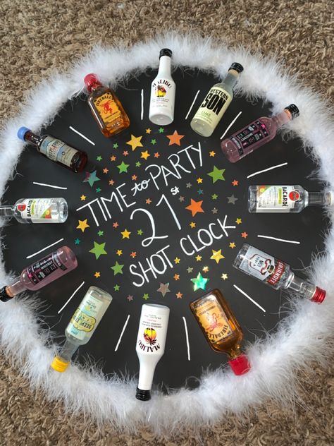 21 Birthday Diy Gifts, 21 Birthday Gift Ideas Best Friend, Cute Gifts For 21st Birthday, 21 Diy Birthday Gift, Homemade 21st Birthday Gifts, 21st Birthday Ideas Suprise, Cool 21st Birthday Ideas, Best Friends 21st Birthday, 21st Birthday Gift For Best Friends