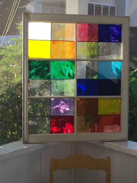 Glass Painted Window, Old Window Stained Glass Diy, Recycled Stained Glass Windows, Staining Glass Diy, Stained Glass Effect Diy, Fake Stained Glass Window Diy, Fake Stain Glass Window, Window Glass Painting Ideas, Old Windows Stained Glass Garden Art